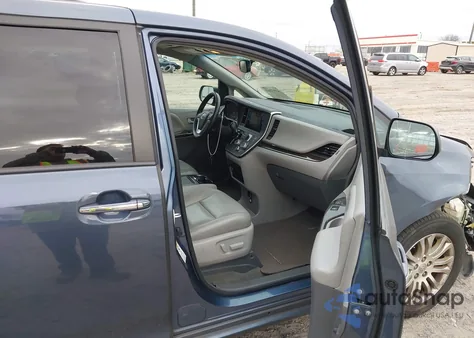 2017 Toyota Sienna Xle Premium 8 Passenger from USA, damaged, VIN 5TDYZ3DC5HS793738